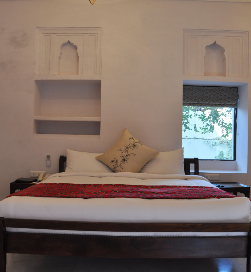 best place to stay in Bharatpur